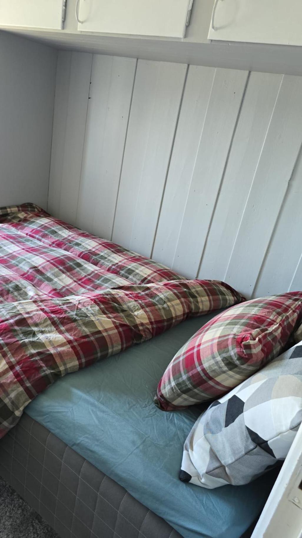 Room In Handsome Haven House 예비크 외부 사진