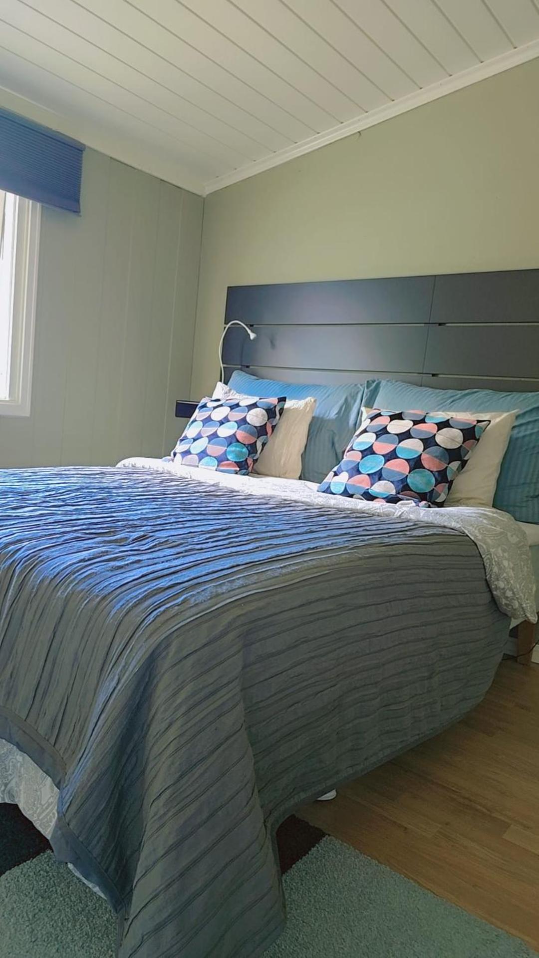 Room In Handsome Haven House 예비크 외부 사진