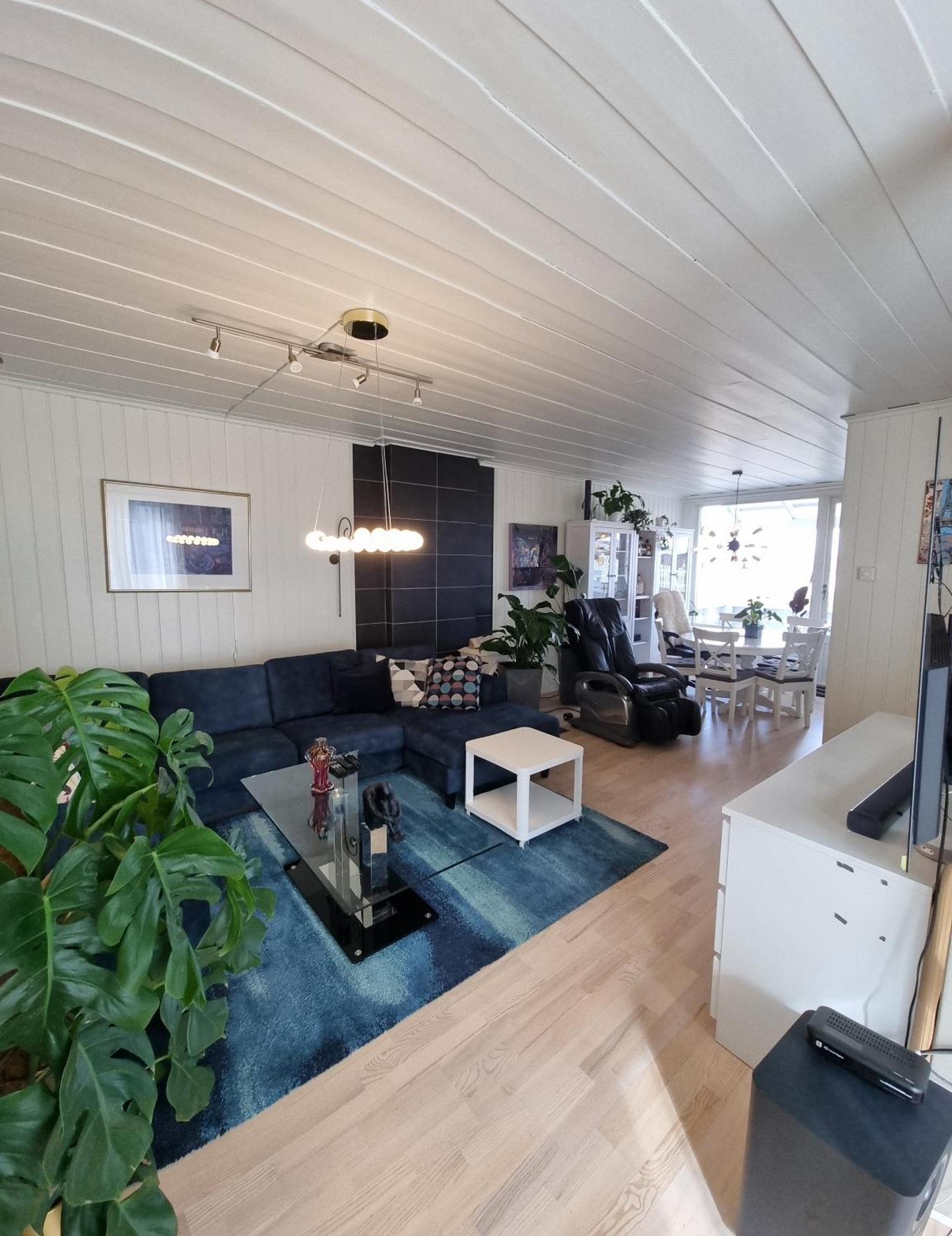 Room In Handsome Haven House 예비크 외부 사진